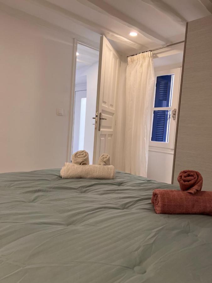 Camara'S Gem Apartment Poros Town Bagian luar foto